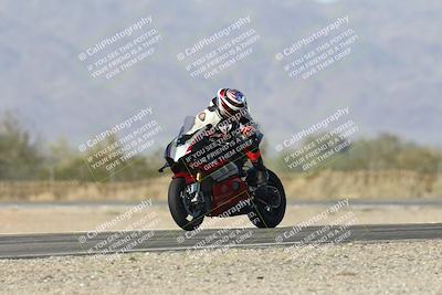 media/Dec-01-2025-Moto Forza (Mon) [[2daa91e15f]]/1-Advanced Group/Session 3 Turn 3 Exit Bump Pans/